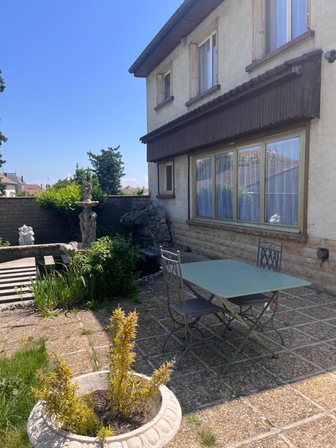Maison Spacieuse Et Acces Independant Au Centre-Ville De Tournus Dış mekan fotoğraf